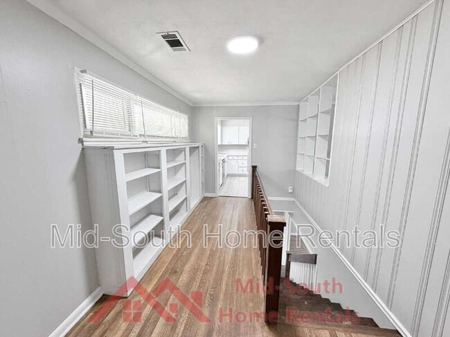 Building Photo - 4349 Cedar Hills Rd