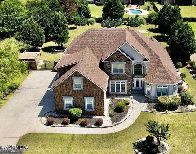 Primary Photo - 204 Cashmere Ct