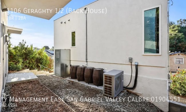Building Photo - 1106 Geraghty Ave