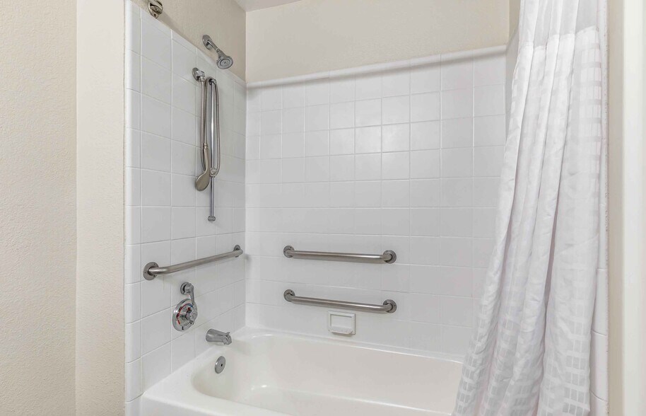 Building Photo - Furnished Studio-Washington, DC - Alexandr...