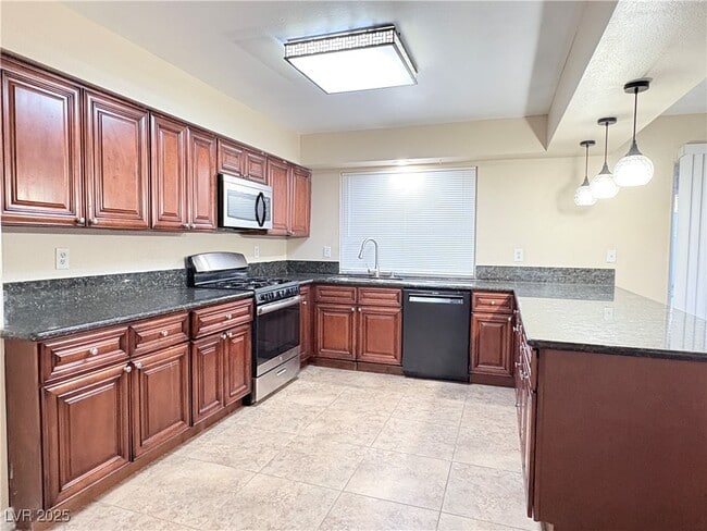 Building Photo - 4732 Monterrey Ave