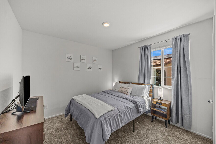 Building Photo - 28427 Partridge Way