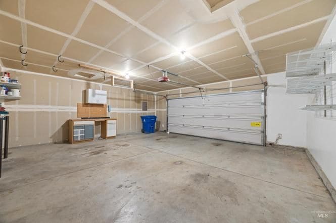 Building Photo - 6512 S Lone Tree Way