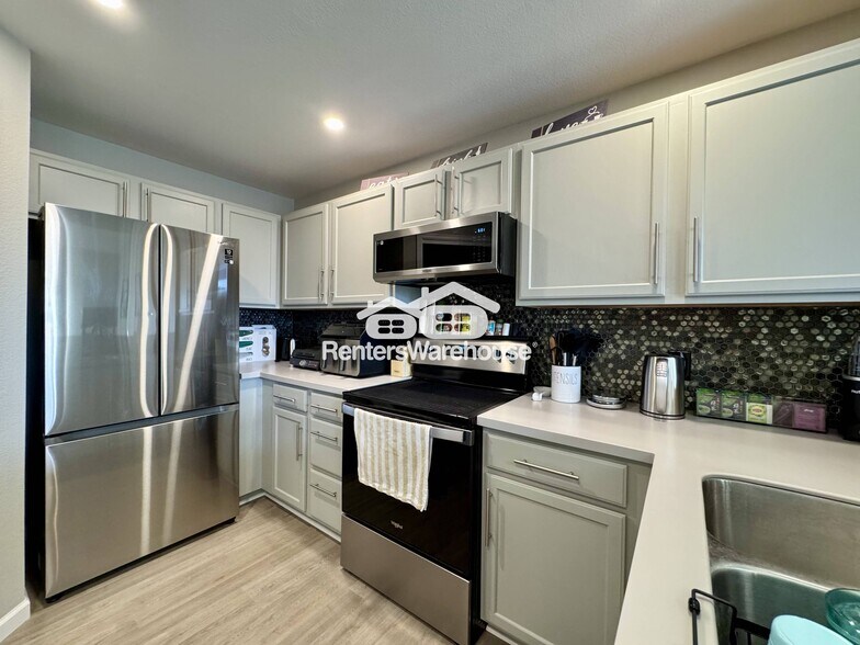 Building Photo - 2575 S Syracuse Way