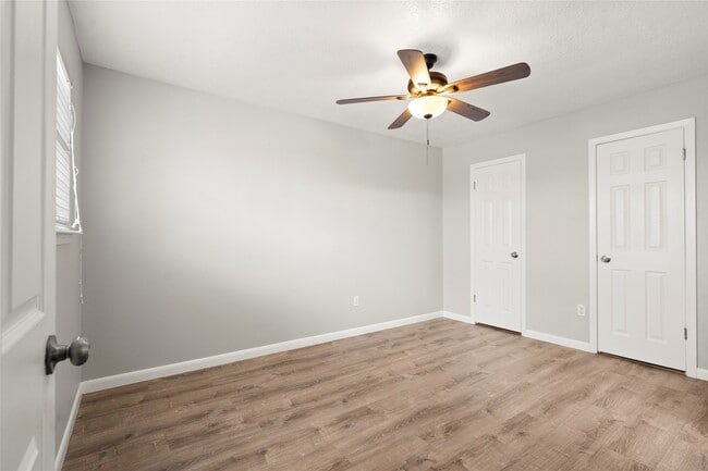 Building Photo - 907 Northbend Dr