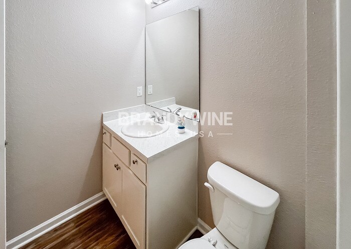 Building Photo - 1838 James Madison Ct