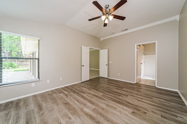 Building Photo - 10119 Pink Carnation Ct