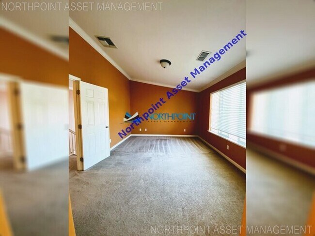 Building Photo - Bright 4BR + Backyard + Updated Kitchen near Downtown Sacramento