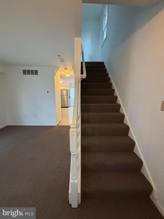 Building Photo - 520 W Liberty St