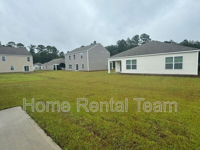 Building Photo - 139 Painted Lady Lp