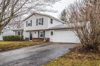 Building Photo - 72 Kinmont Dr