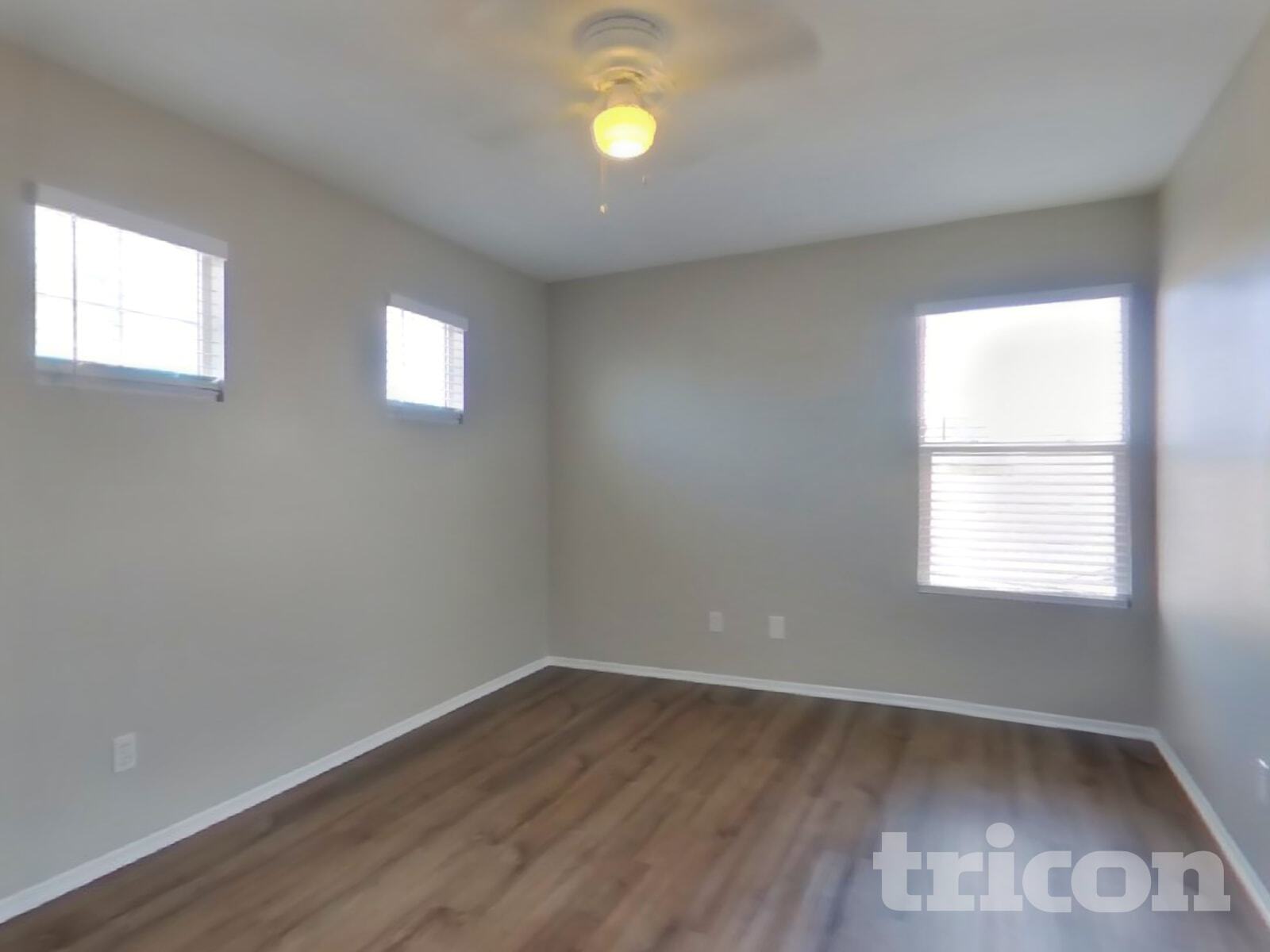 Building Photo - 1734 W Ave H 1