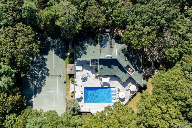 Building Photo - 26 Quarter Ct