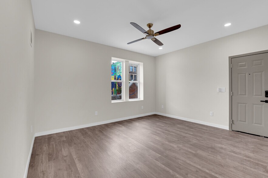 Building Photo - 6309 Delmar Blvd
