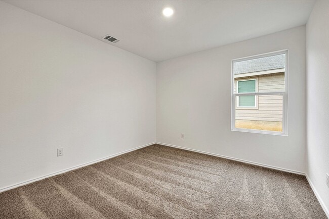 Building Photo - Beautiful Rental Home Located near 410 and Old Pearsall Rd.