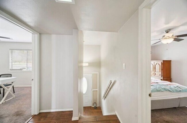 Building Photo - 4614 E 68th St