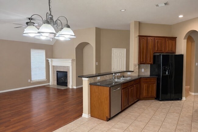 Building Photo - 3514 Apple Grove Dr