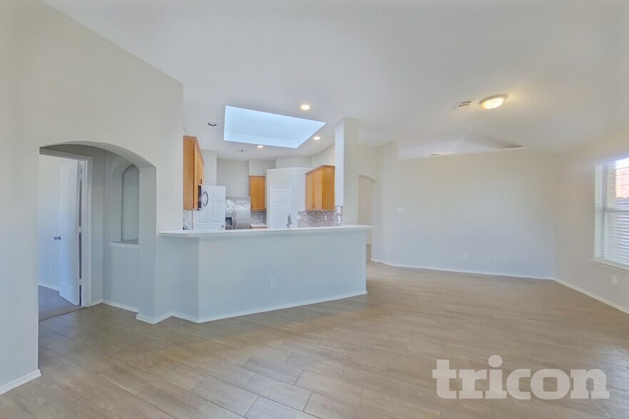 Building Photo - 11017 Deer Trail