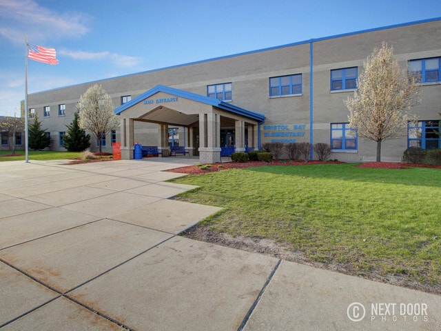 Building Photo - 206 Barrett Dr