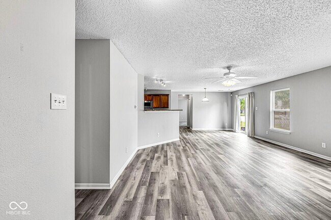 Building Photo - 12254 Maize Dr