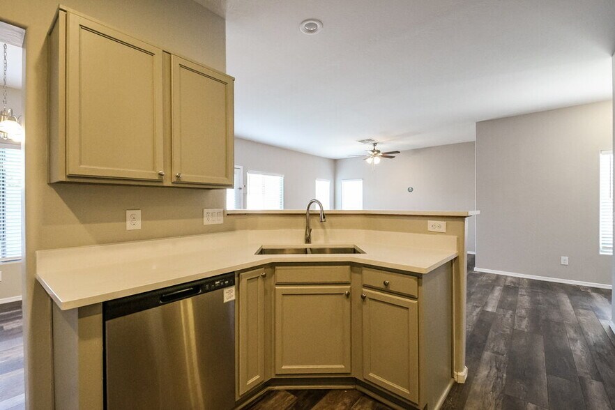 Building Photo - 22243 N 29th Dr