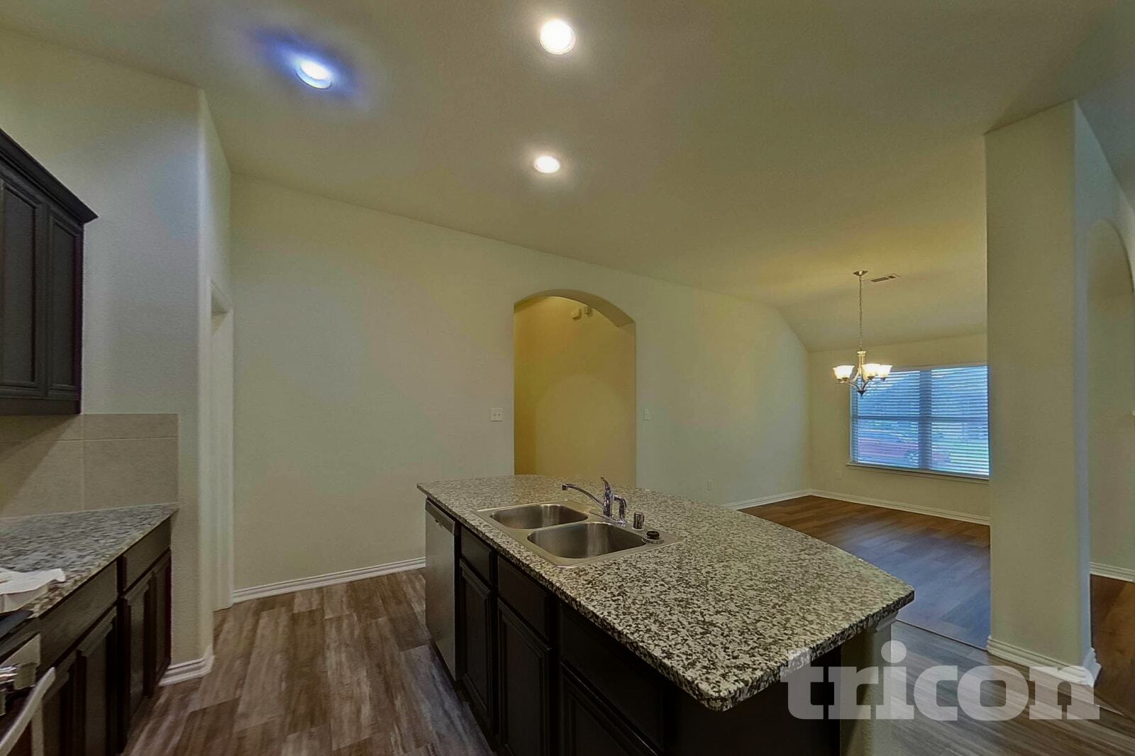 Building Photo - 1304 Meridian Dr