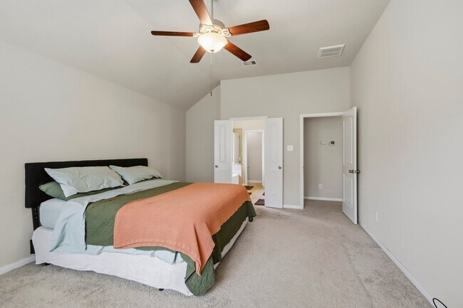 Building Photo - 24142 Auburn Woods Ct