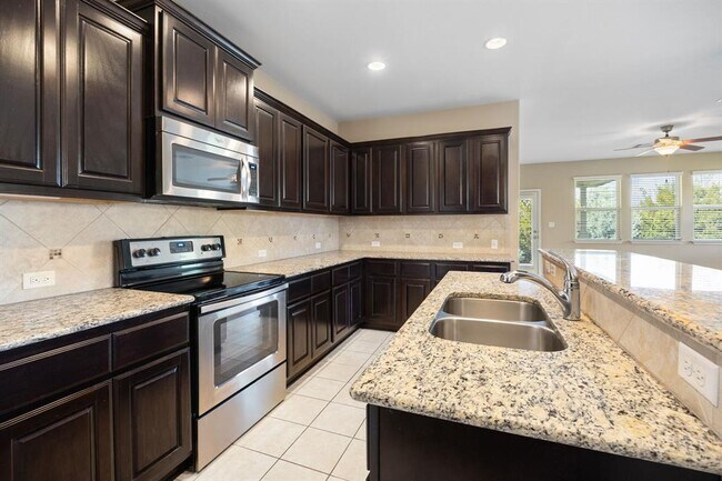 Building Photo - 1419 Grande Mesa Dr