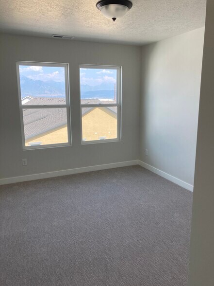 Bedroom 2 - 11321 S Prosperity Rd