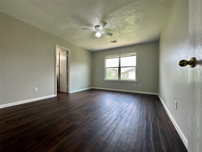 Building Photo - 8607 Heather Bluff Ct