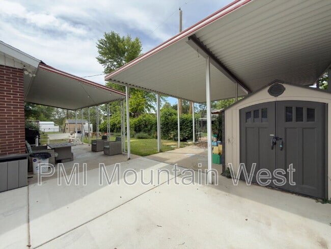Building Photo - 76 W 1300 S