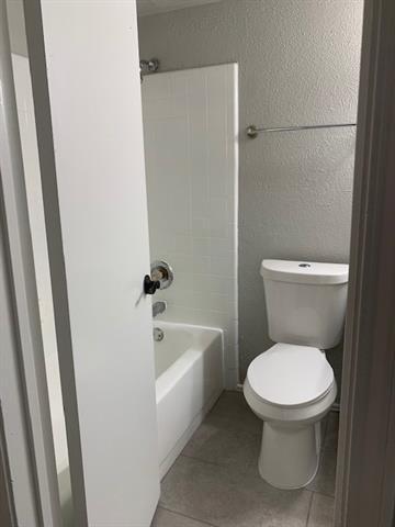 Building Photo - 2526 Sunflower Dr