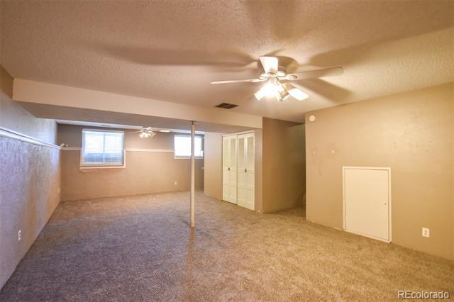 Building Photo - 4925 Hackamore Dr N