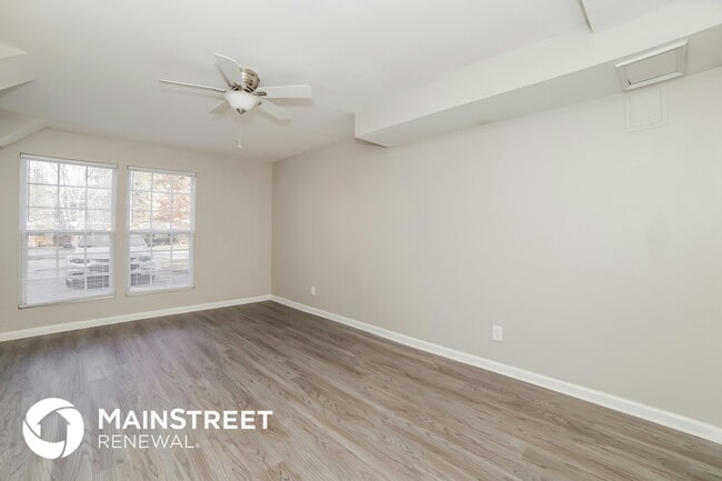 Building Photo - 4852 W Ridge Dr