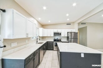 Building Photo - 3555 E 4th St