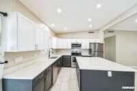 Building Photo - 3555 E 4th St