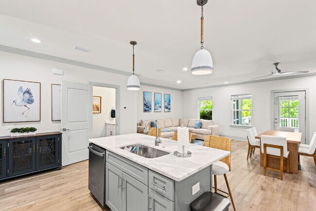 Building Photo - 45 Golden Bell Ct