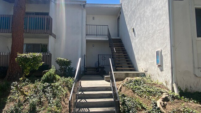 Building Photo - Beautiful Condo in Serene Montebello HOA – Pool, Spa, Prime Location