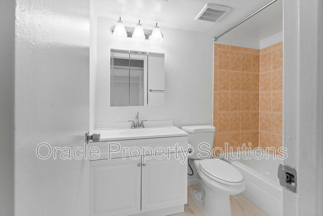 Building Photo - 6085 Majors Ln