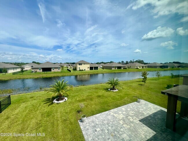 Building Photo - 6815 Topaz Dr