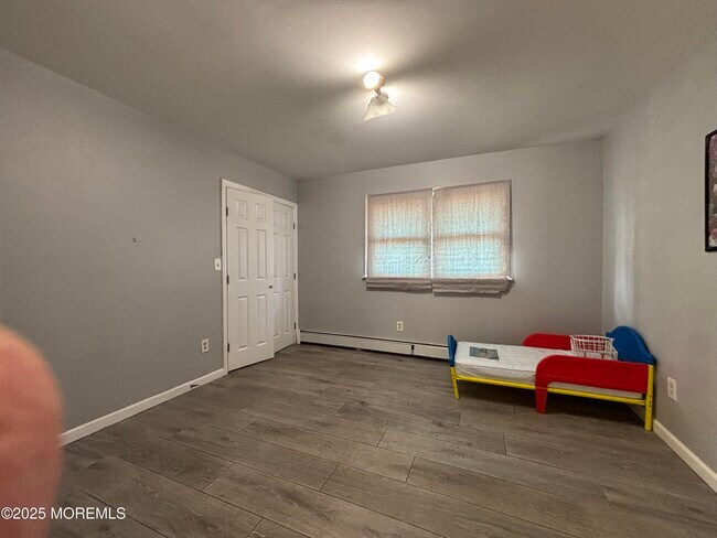 Building Photo - 217 Elmwood Rd