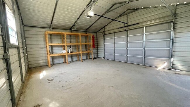 Building Photo - 1203 Thicket Ct