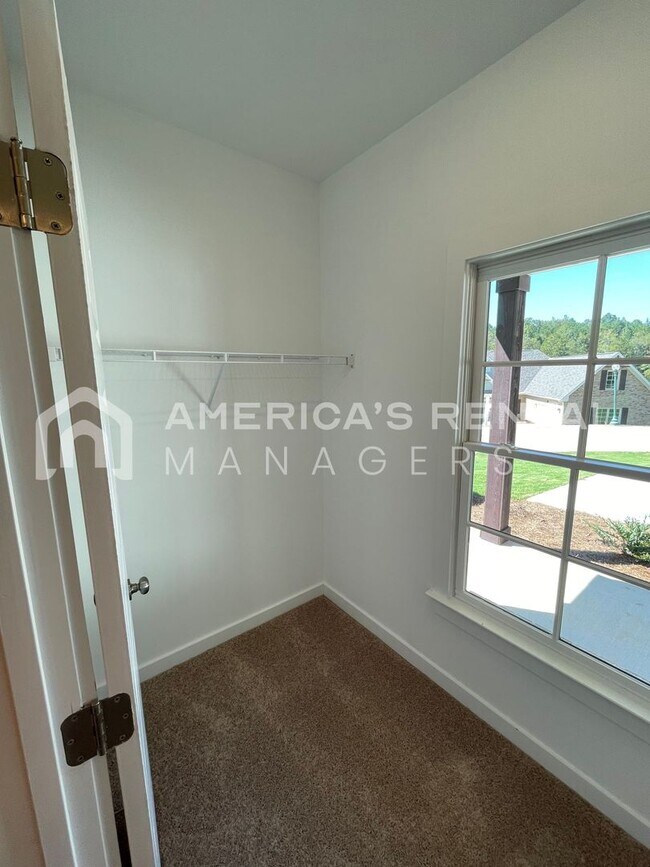 Building Photo - DEPOSIT PENDING! Home for Rent in Union Grove, AL!!! Available to View Now!!!