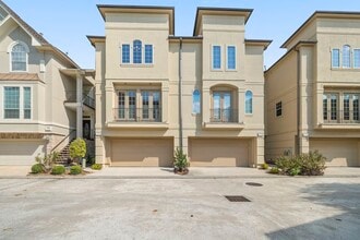 Building Photo - 1726 Stacy Falls