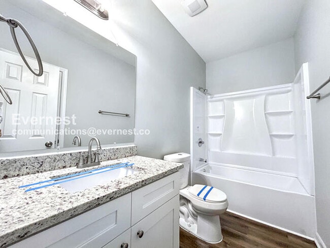 Building Photo - 379 Yonkers Ave NW