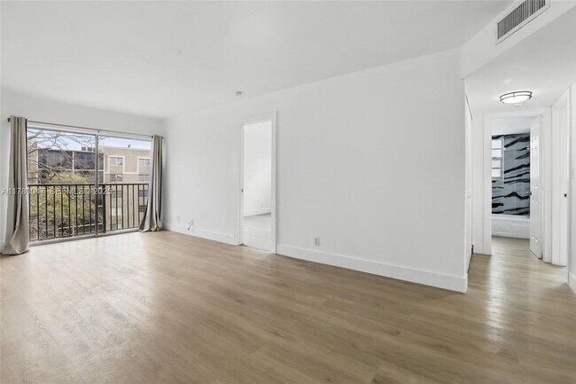 Building Photo - 8540 N Sherman Cir