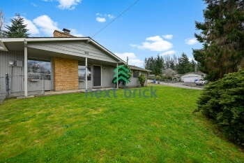 Building Photo - Charming Single-Story Retreat in a Quiet Kent Neighborhood!