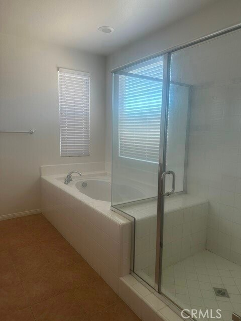Building Photo - 13029 Hillhaven Ct
