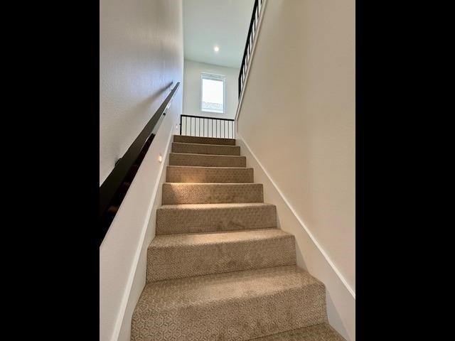 Building Photo - 1301 Chital Dr