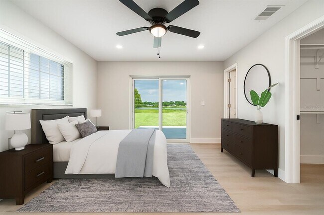 Building Photo - 1216 W Wellington Dr